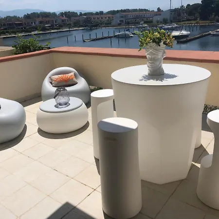 South Venice Apartment